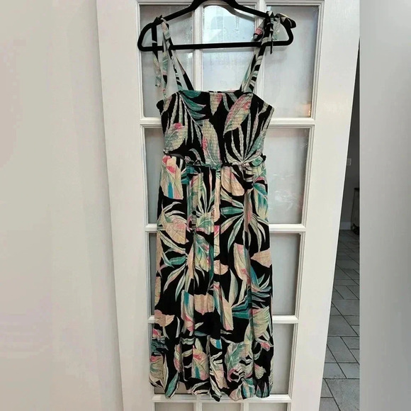 Torrid Maxi Midi Rayon Tiered Dress Tropical Floral Leaf Pastel Size Medium 00 - Picture 12 of 13
